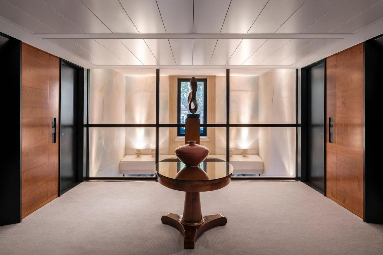 Como The Halkin London Exterior photo